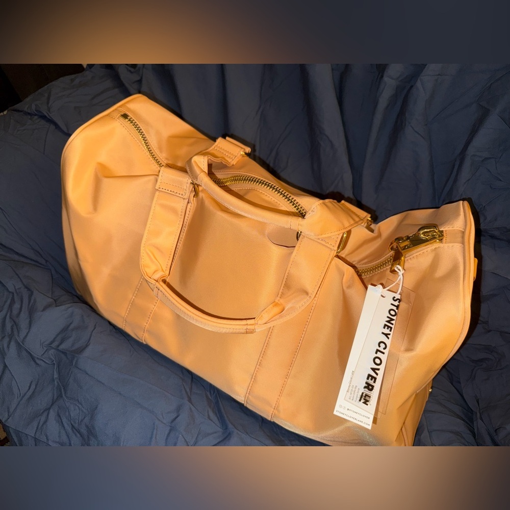 Stoney Clover Lane Classic Nylon Duffel Bag Pumpkin Spice NWT - Picture 2 of 8